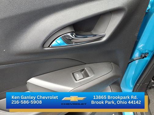 Marina Blue Metallic 2026 Chevrolet Trax FWD 1RS