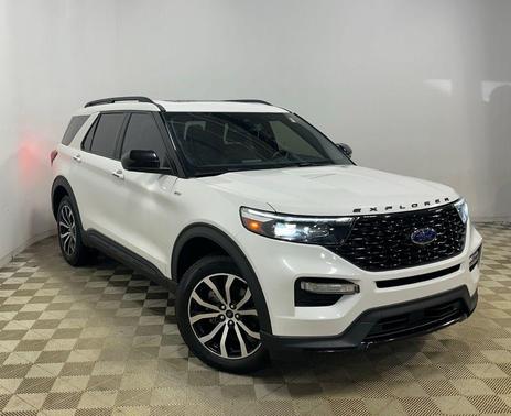 Star White Metallic Tri-Coat 2022 Ford Explorer ST-Line