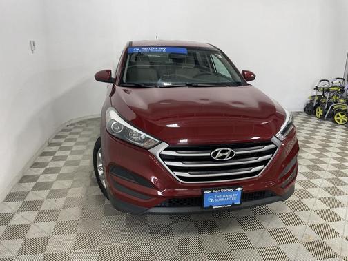 2018 Hyundai TUCSON SE