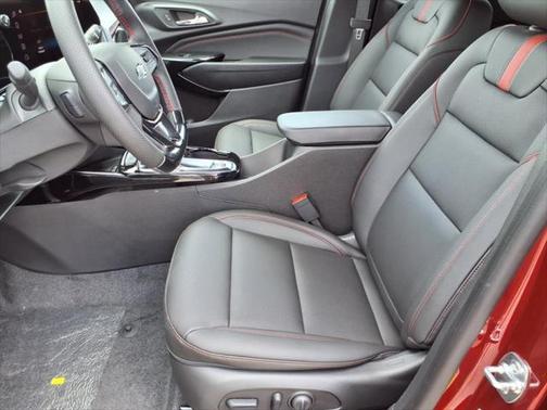 2025 Chevrolet Trax FWD 2RS