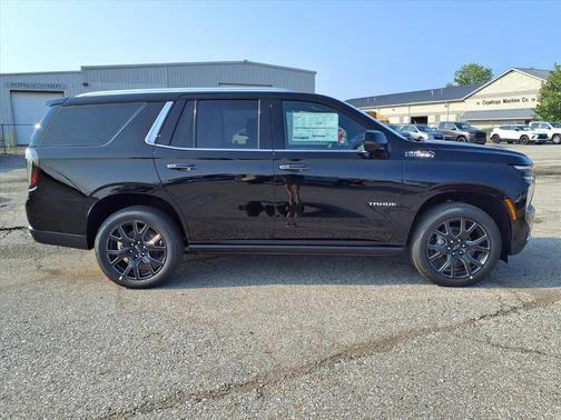 2025 Chevrolet Tahoe 4WD High Country