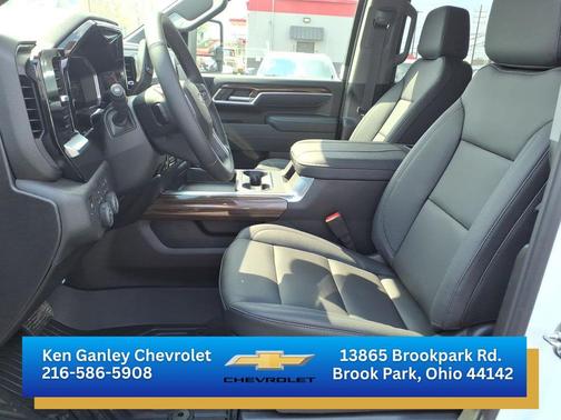 Summit White 2026 Chevrolet Silverado 2500 LT