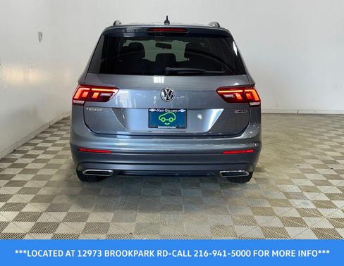 Platinum Gray Metallic 2021 Volkswagen Tiguan 2.0T S 4MOTION