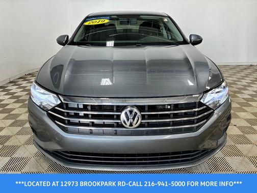 Platinum Gray Metallic 2019 Volkswagen Jetta 1.4T S
