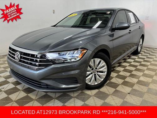 Platinum Gray Metallic 2019 Volkswagen Jetta 1.4T S