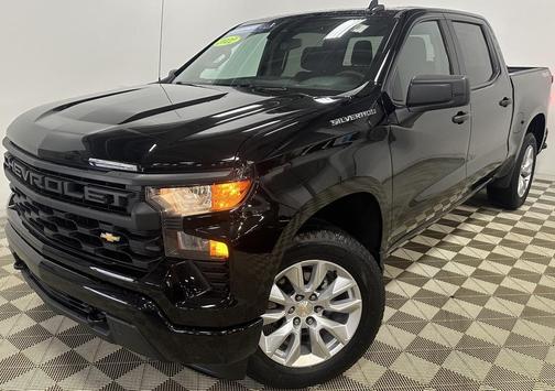 2022 Chevrolet Silverado 1500 Custom