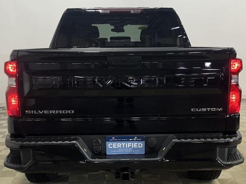 2022 Chevrolet Silverado 1500 Custom