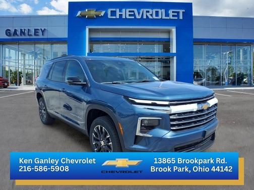 Lakeshore Blue Metallic 2026 Chevrolet Traverse LT