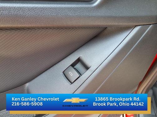 Radiant Red Tintcoat 2027 Chevrolet Equinox 1LT