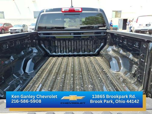 Black 2026 Chevrolet Colorado LT