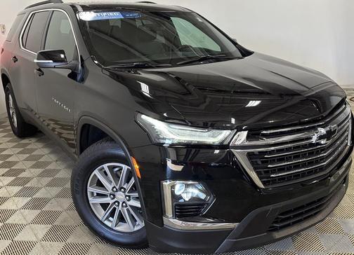 2022 Chevrolet Traverse LT Leather