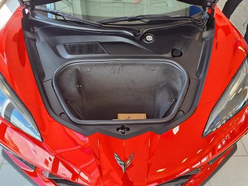 2026 Chevrolet Corvette Stingray w/2LT