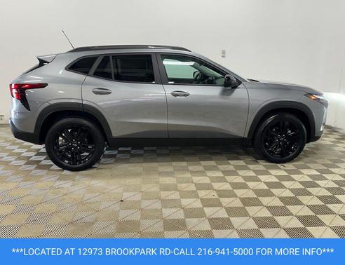 Sterling Gray Metallic 2025 Chevrolet Trax FWD ACTIV