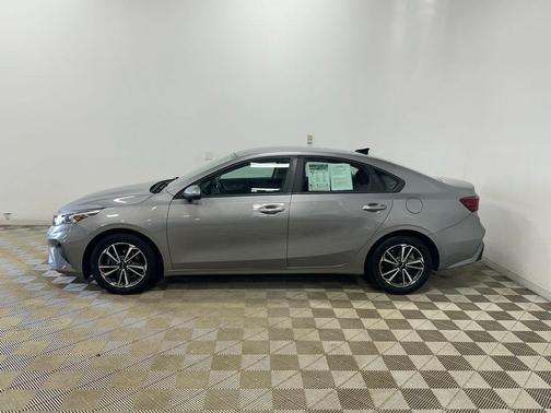 Steel Gray 2022 Kia Forte LXS