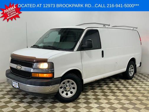 Summit White 2013 Chevrolet Express 1500 Work Van