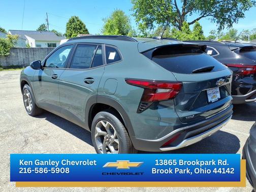 Cypress Gray 2026 Chevrolet Trax LT