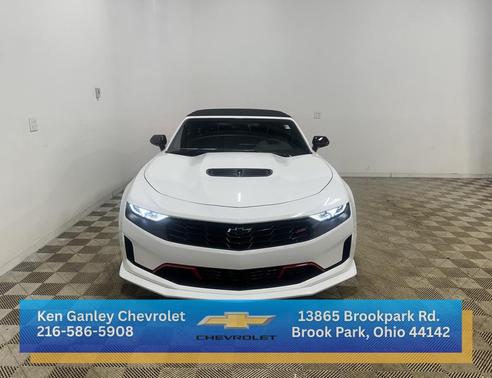 2023 Chevrolet Camaro RWD Convertible LT1