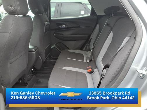 Sterling Gray Metallic 2026 Chevrolet Trailblazer LT