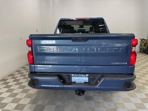2024 Chevrolet Silverado 1500 Custom