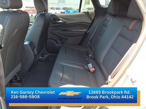 Sterling Gray Metallic 2026 Chevrolet Trax FWD 2RS