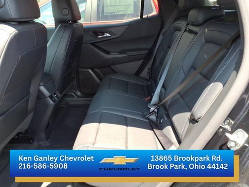 Mosaic Black Metallic 2027 Chevrolet Equinox 1LT