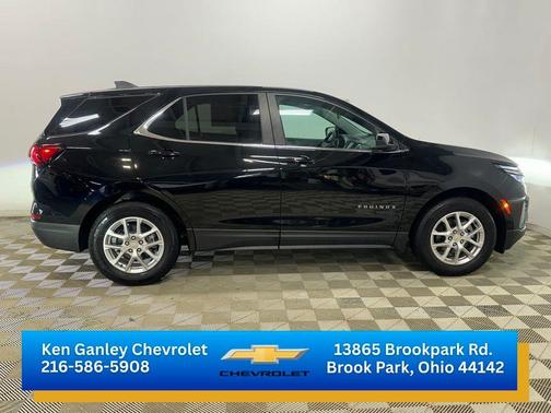 Mosaic Black Metallic 2023 Chevrolet Equinox 1LT