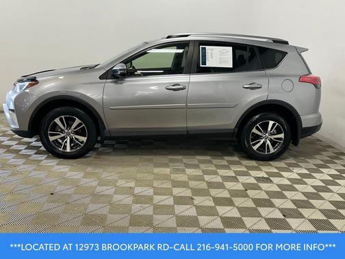 Silver Sky Metallic 2018 Toyota RAV4 XLE