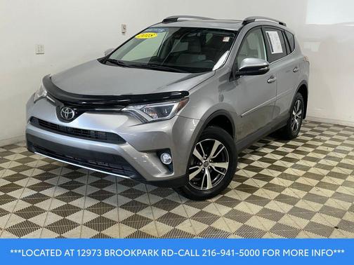 Silver Sky Metallic 2018 Toyota RAV4 XLE