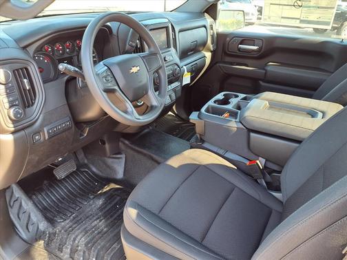 2025 Chevrolet Silverado 2500 WT