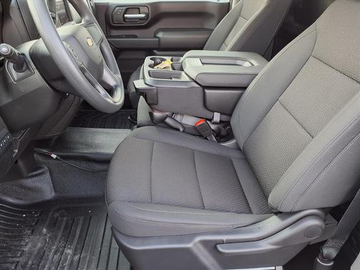 2025 Chevrolet Silverado 2500 WT