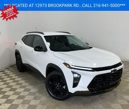 Summit White 2024 Chevrolet Trax FWD ACTIV