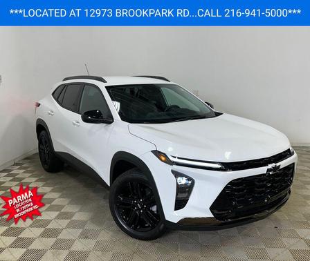 Summit White 2024 Chevrolet Trax FWD ACTIV