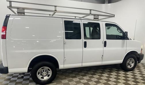 2021 Chevrolet Express 2500 RWD 2500 Regular Wheelbase WT