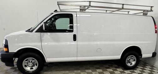 2021 Chevrolet Express 2500 RWD 2500 Regular Wheelbase WT