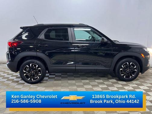 Black Metallic 2023 Chevrolet Trailblazer LT