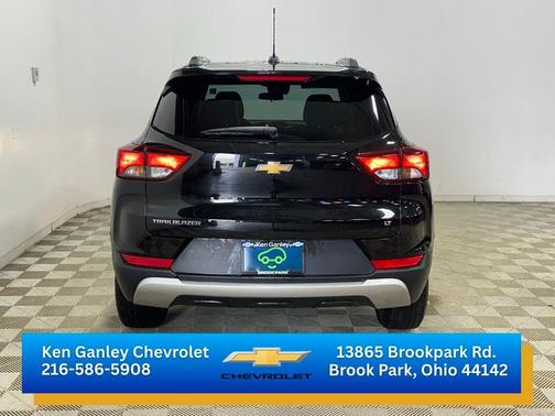 Black Metallic 2023 Chevrolet Trailblazer LT