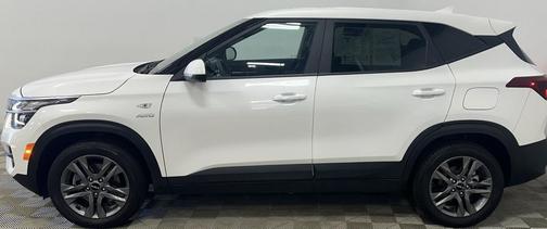 2023 Kia Seltos LX