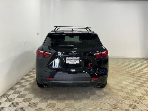 Black 2020 Chevrolet Blazer 2LT