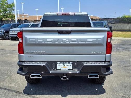 2025 Chevrolet Silverado 1500 Custom Trail Boss