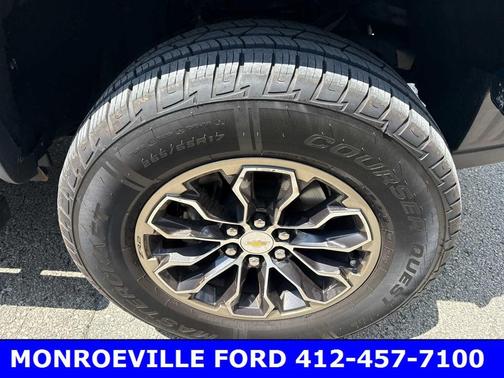 Deepwood Green Metallic 2018 Chevrolet Colorado ZR2