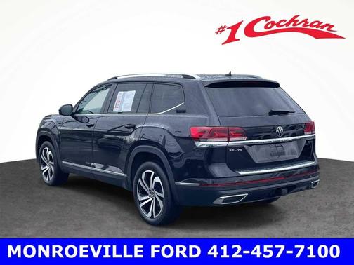 Deep Black Pearl 2023 Volkswagen Atlas 3.6L SEL