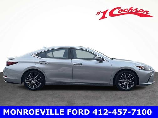 2023 Lexus ES 350 Base