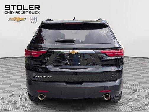 Mosaic Black Metallic 2023 Chevrolet Traverse LT Leather