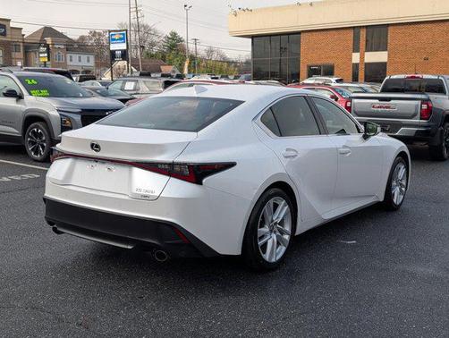 2021 Lexus IS 300 Base