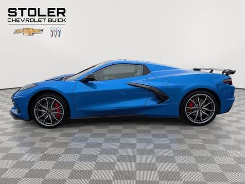2025 Chevrolet Corvette Stingray w/2LT