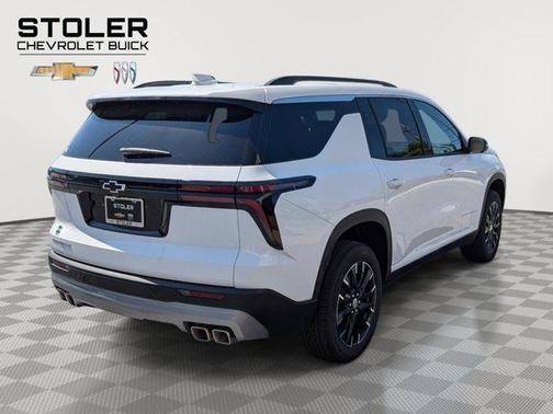 Summit White 2026 Chevrolet Traverse LT