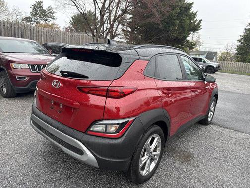 2022 Hyundai KONA SEL