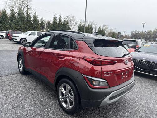 2022 Hyundai KONA SEL