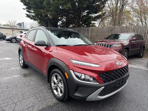 2022 Hyundai KONA SEL