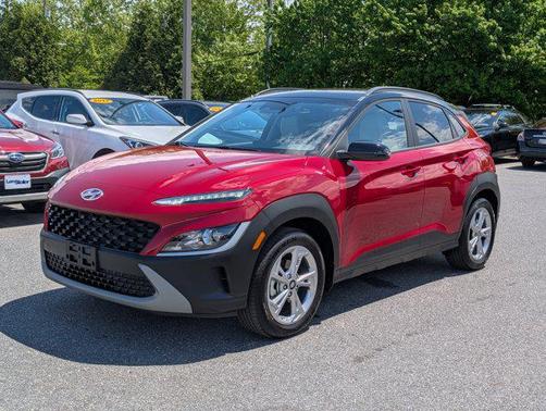 2022 Hyundai KONA SEL